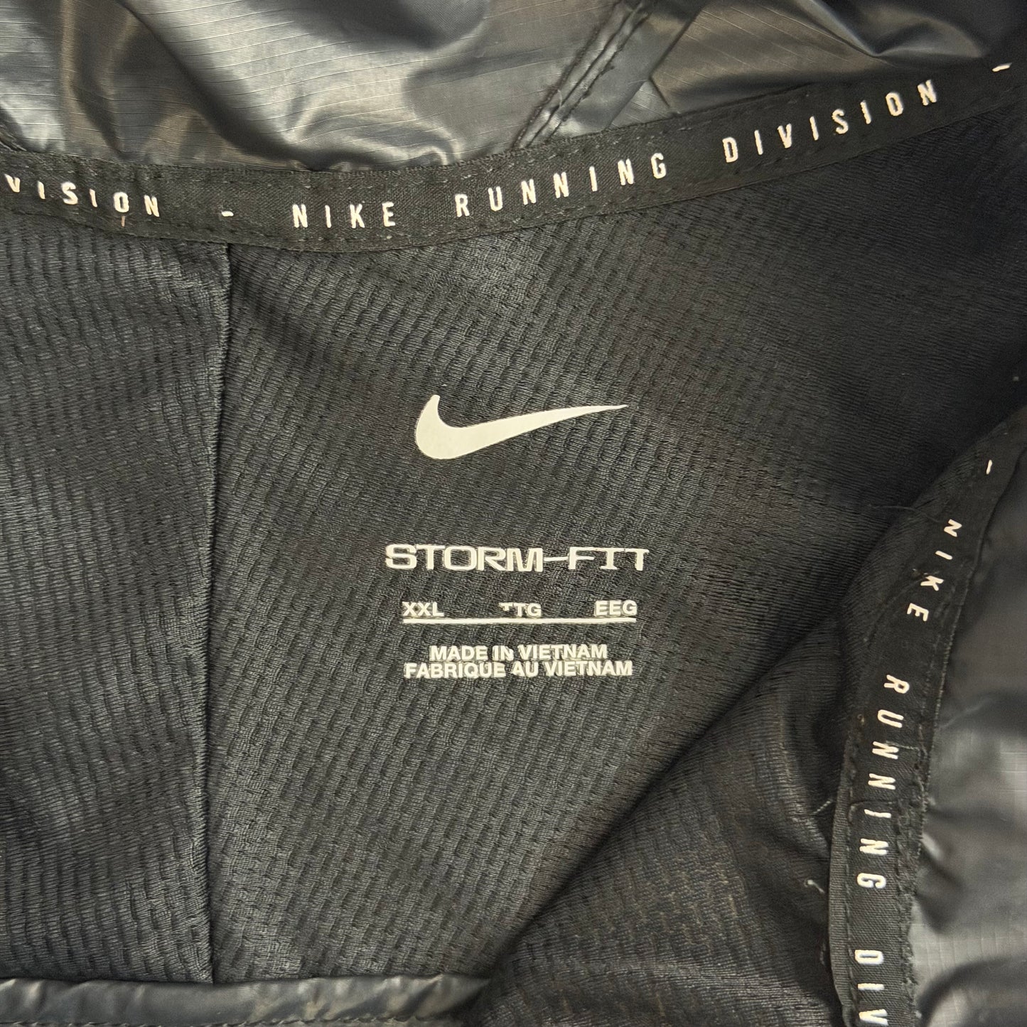 NIKE RUN DIVISION REPEL