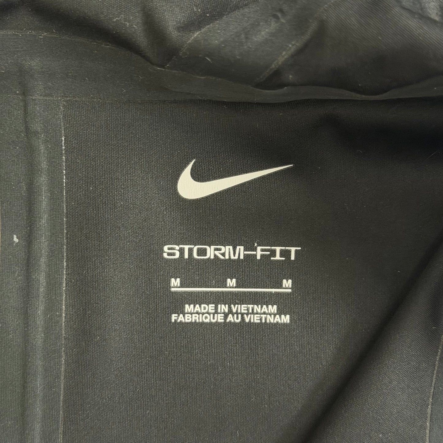 NIKE RUN DIVISION STORM-FIT