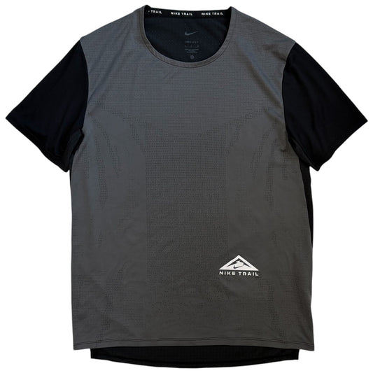 Nike Trail Tshirt [S]