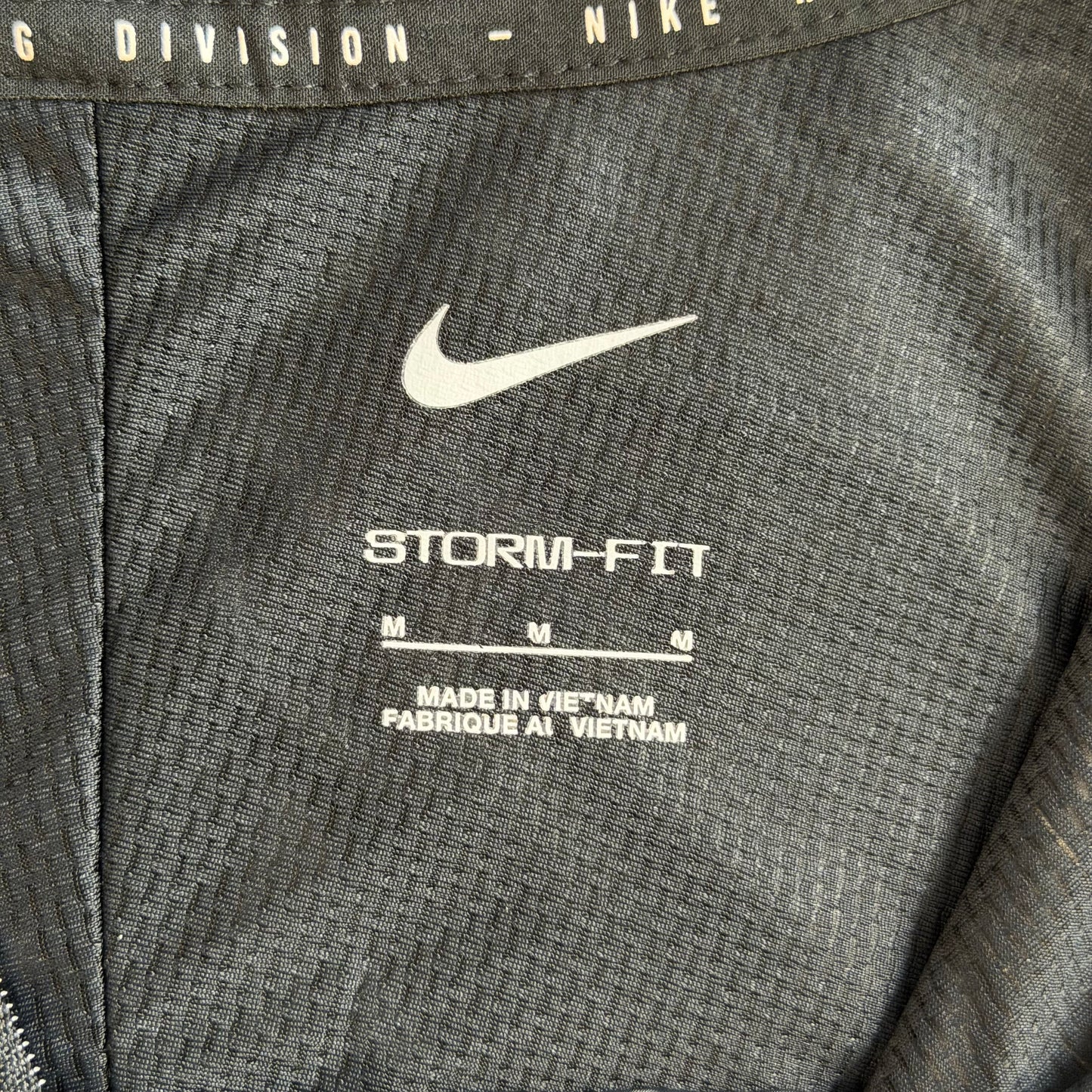 Nike Run Division Flash [S]
