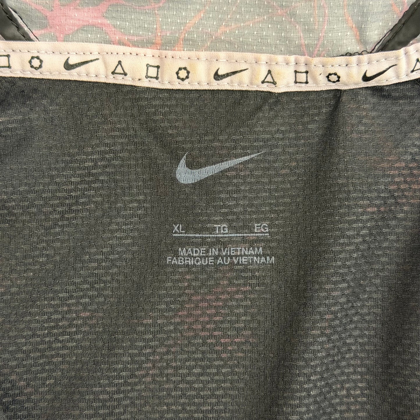 NIKE UV D.Y.E REPEL [XL]