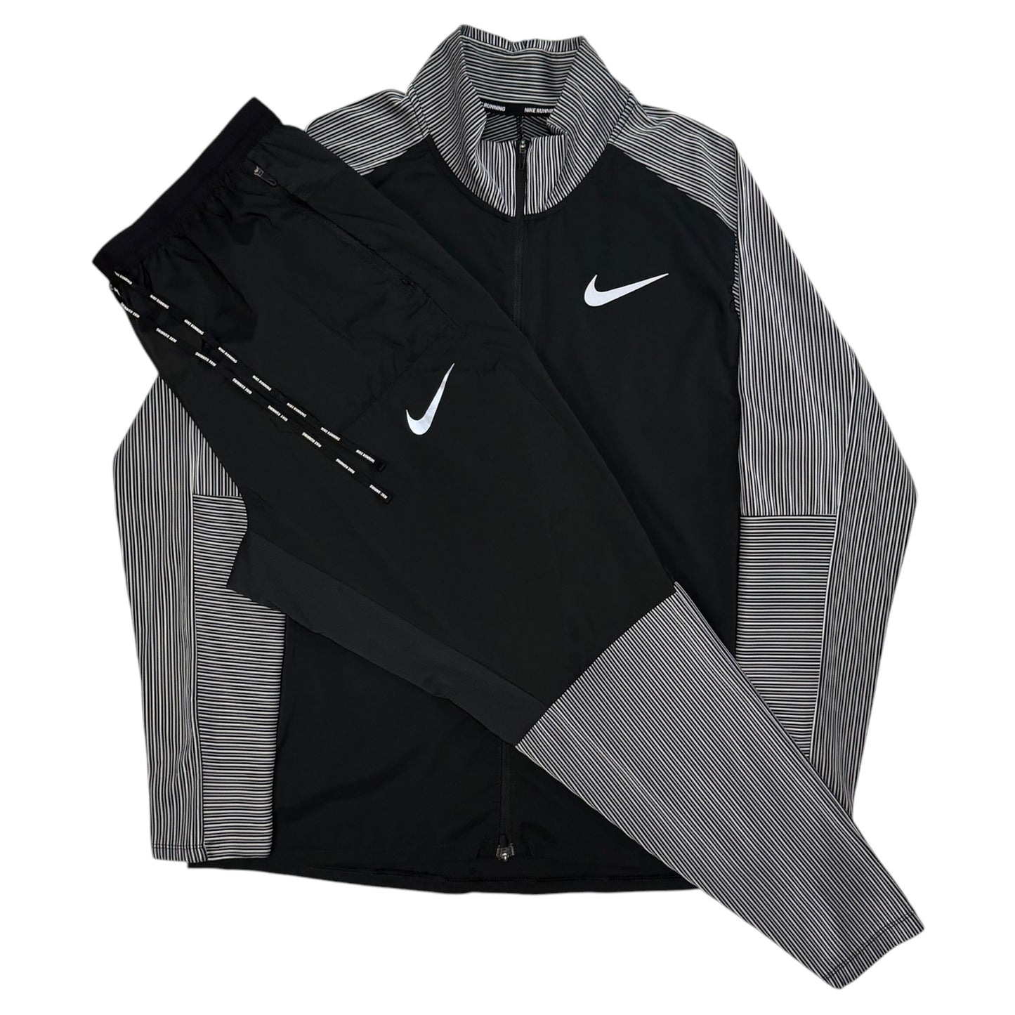 ENSEMBLE NIKE FUTURE FAST [L]