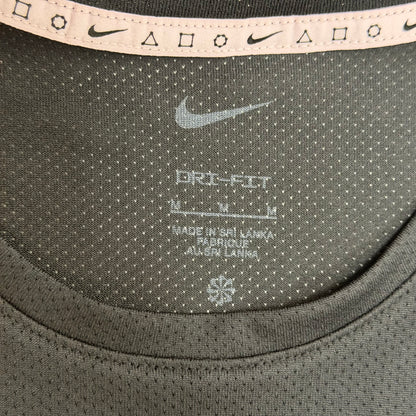 T-SHIRT NIKE UV D.Y.E [M]