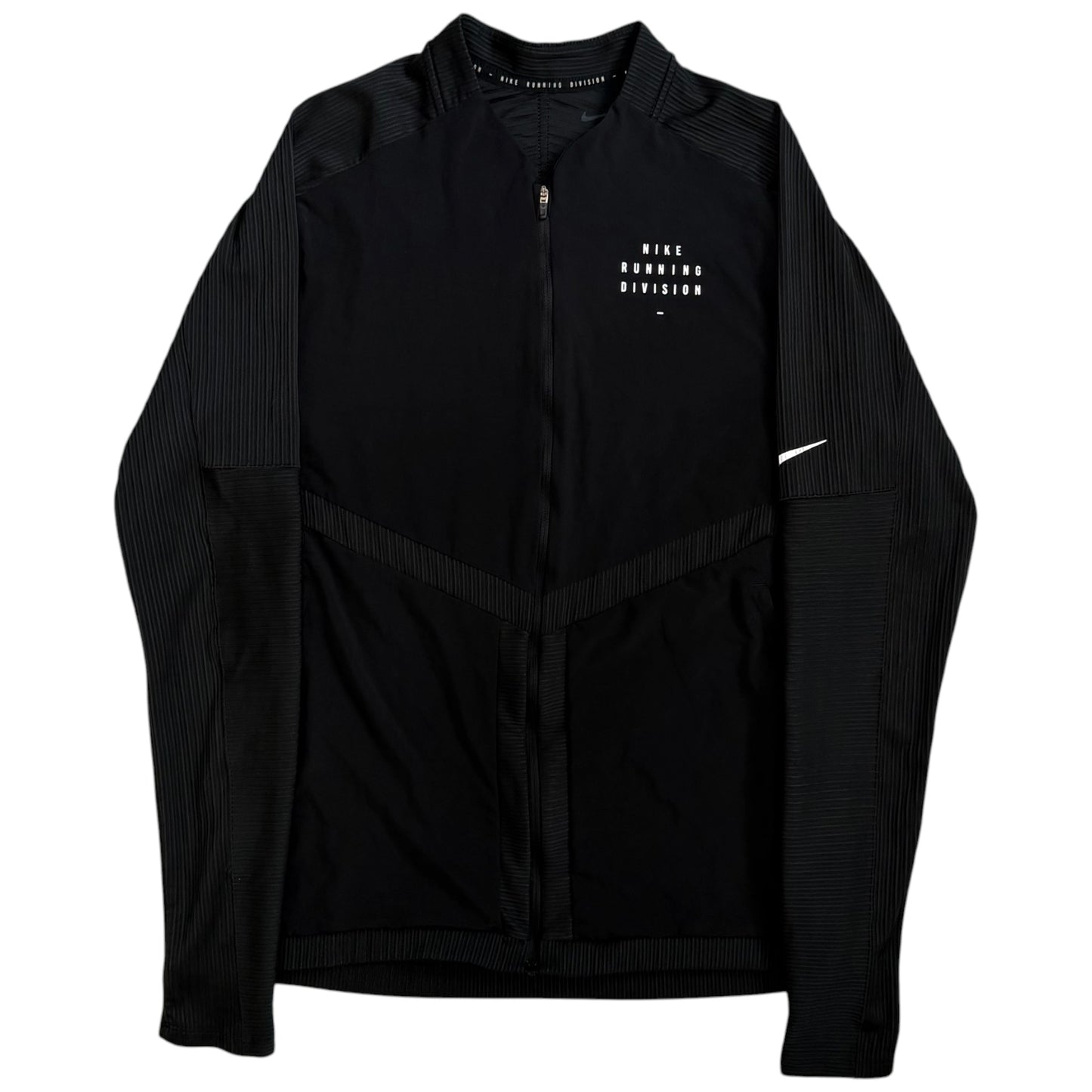 Nike Run Division Element